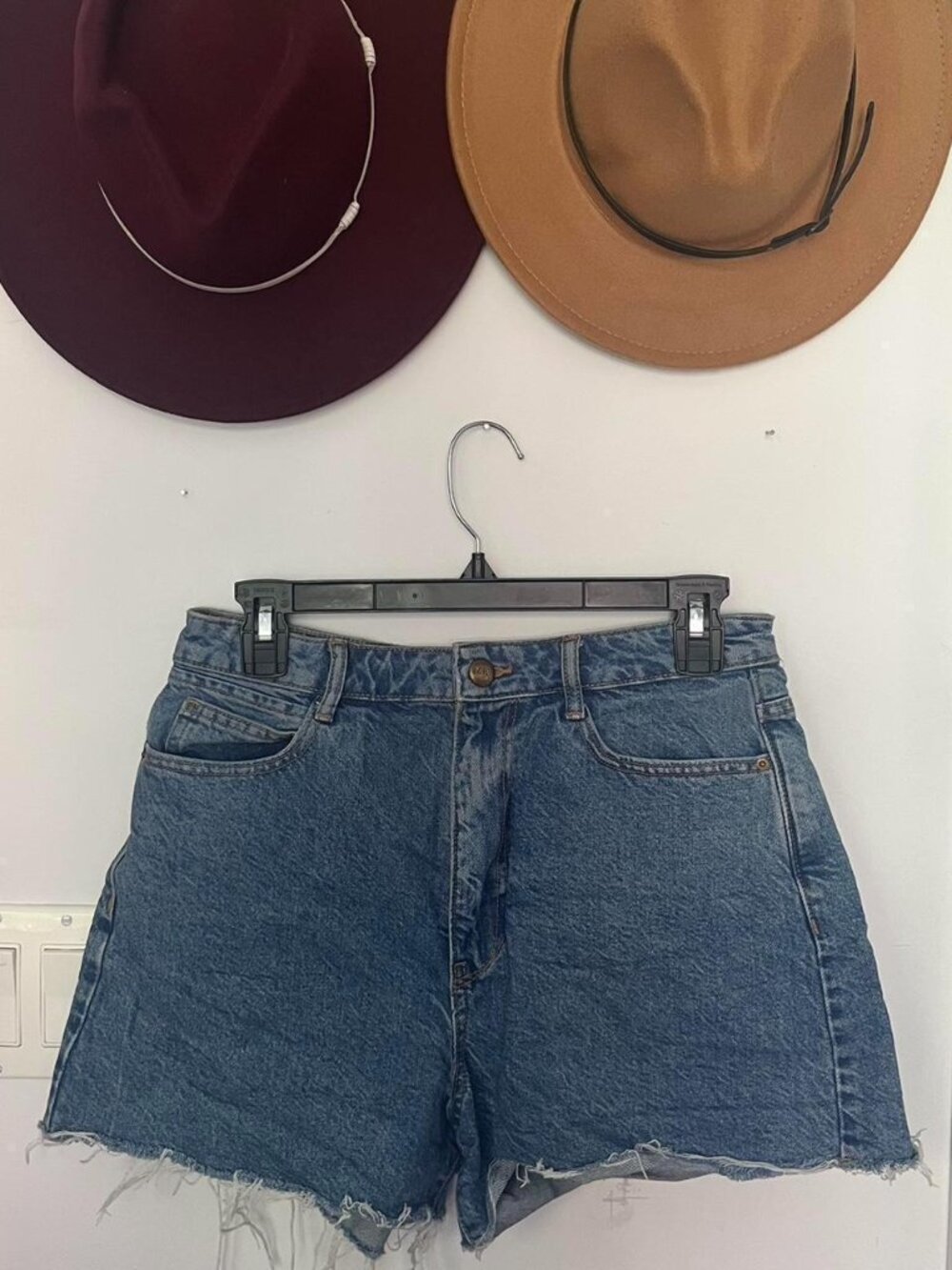 90s style denim shorts - Zara size 6